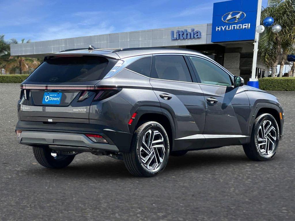 new 2025 Hyundai TUCSON Hybrid car, priced at $37,690
