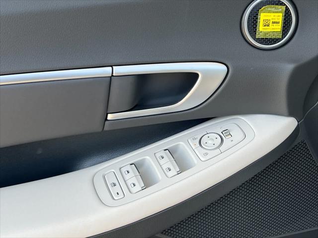 new 2025 Hyundai Sonata car, priced at $27,980