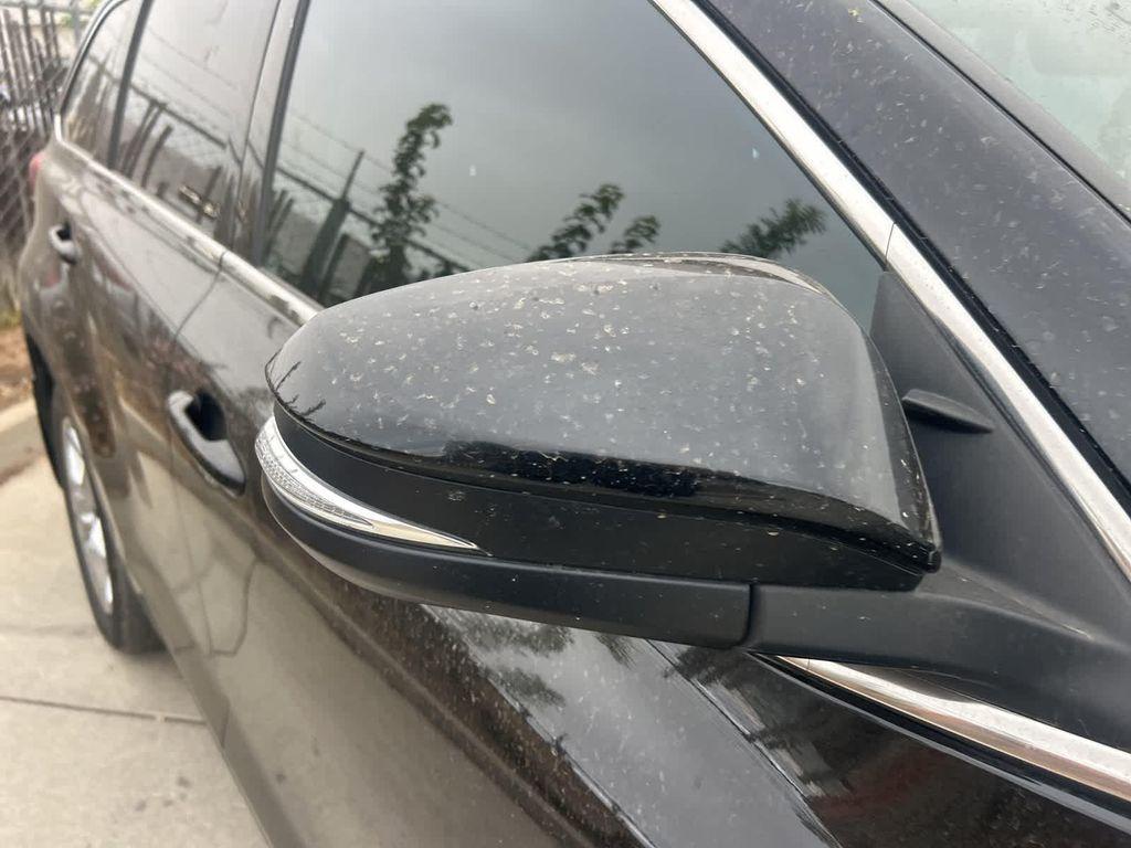 used 2018 Toyota Highlander car, priced at $24,999