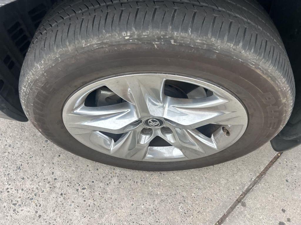 used 2018 Toyota Highlander car, priced at $24,999