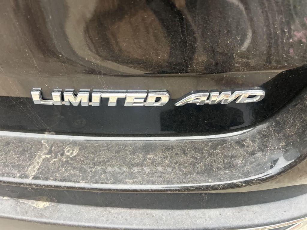 used 2018 Toyota Highlander car, priced at $24,999