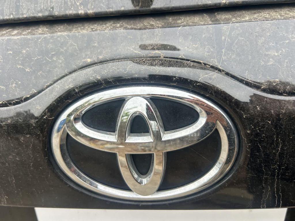 used 2018 Toyota Highlander car, priced at $24,999