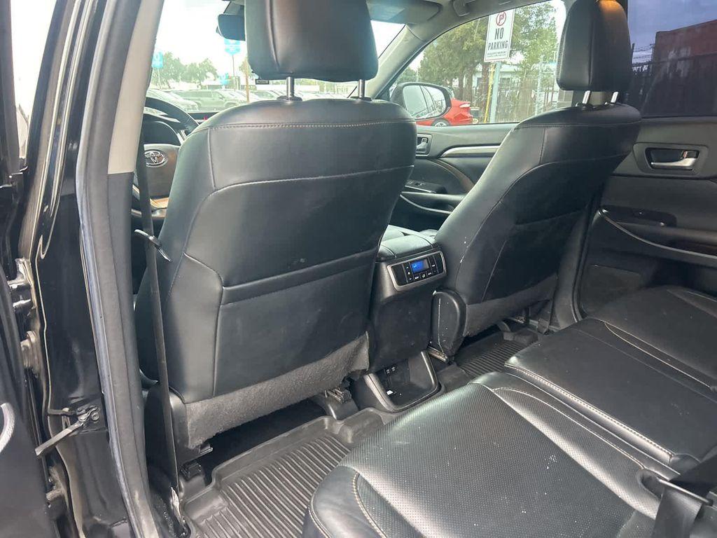 used 2018 Toyota Highlander car, priced at $24,999