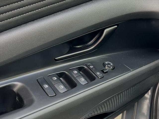 new 2025 Hyundai Elantra car, priced at $22,685