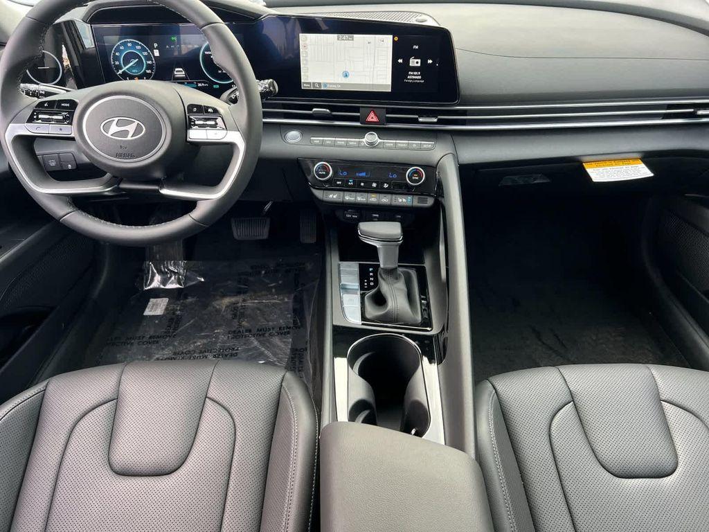new 2025 Hyundai ELANTRA HEV car, priced at $28,015