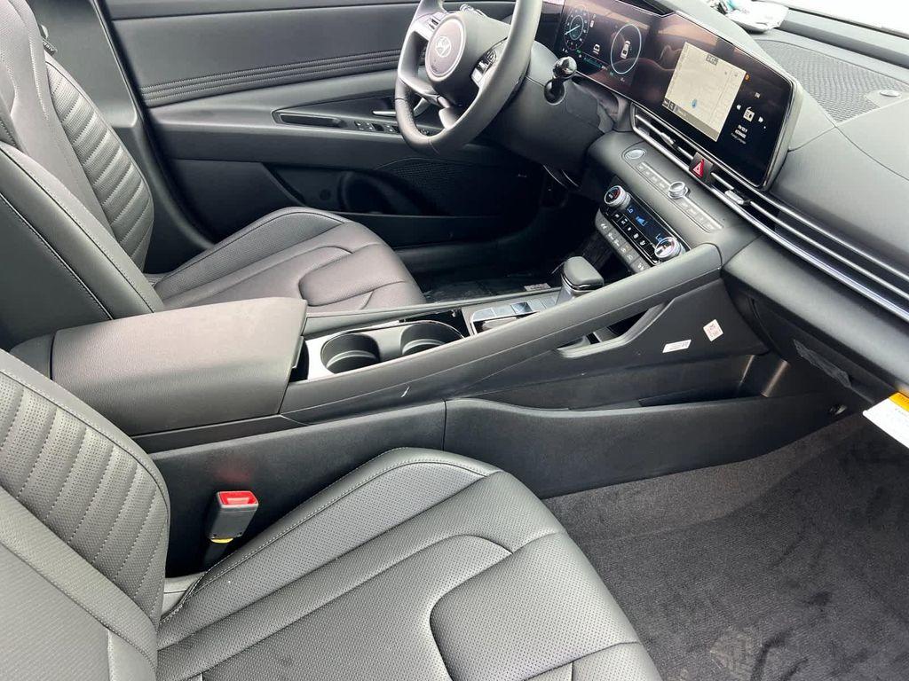 new 2025 Hyundai ELANTRA HEV car, priced at $28,015