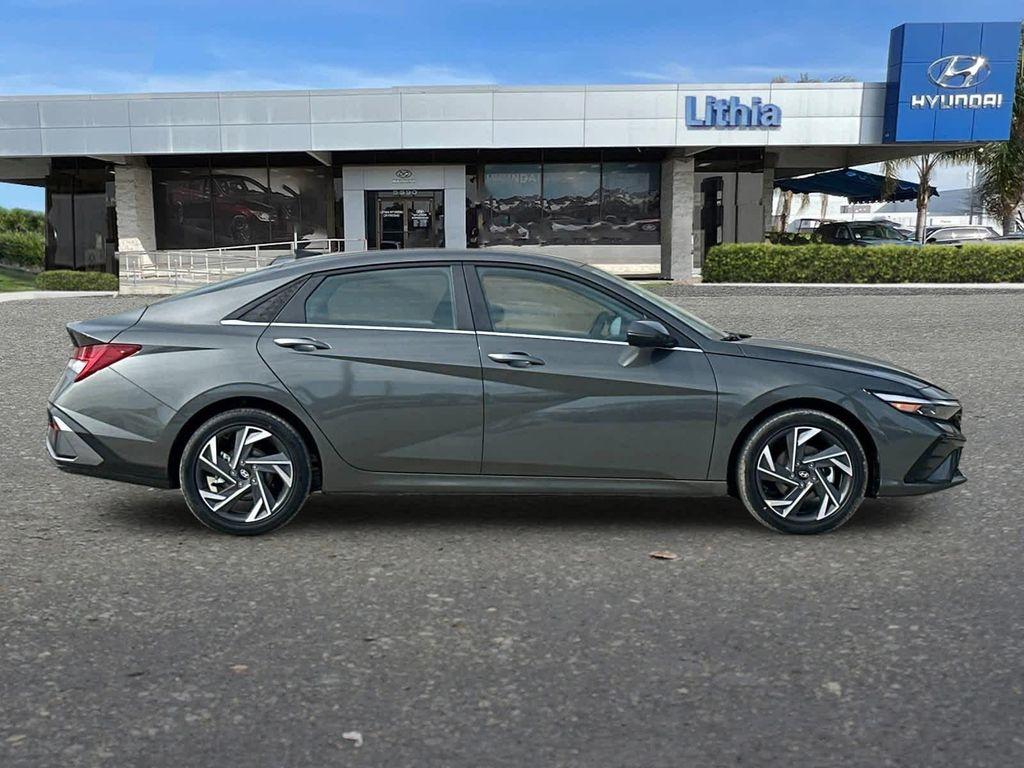 new 2025 Hyundai ELANTRA HEV car, priced at $28,015