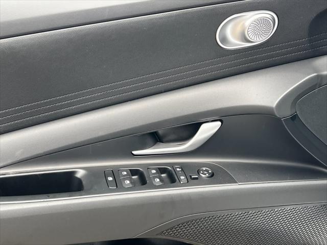 new 2025 Hyundai ELANTRA HEV car, priced at $24,715
