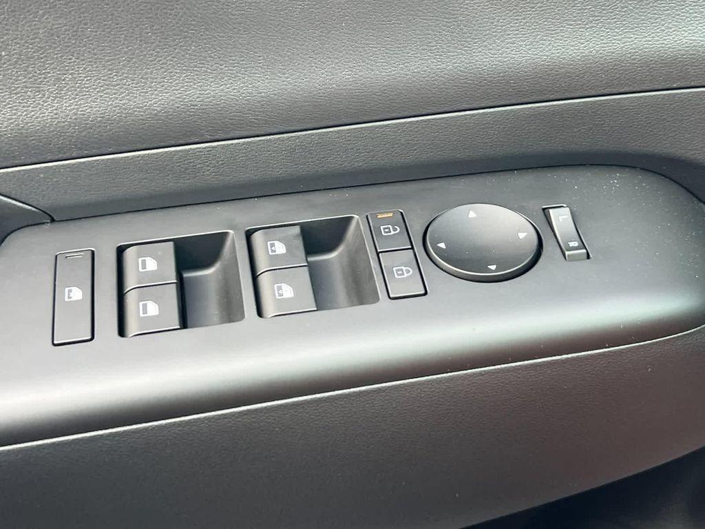 new 2025 Hyundai Kona car, priced at $27,255
