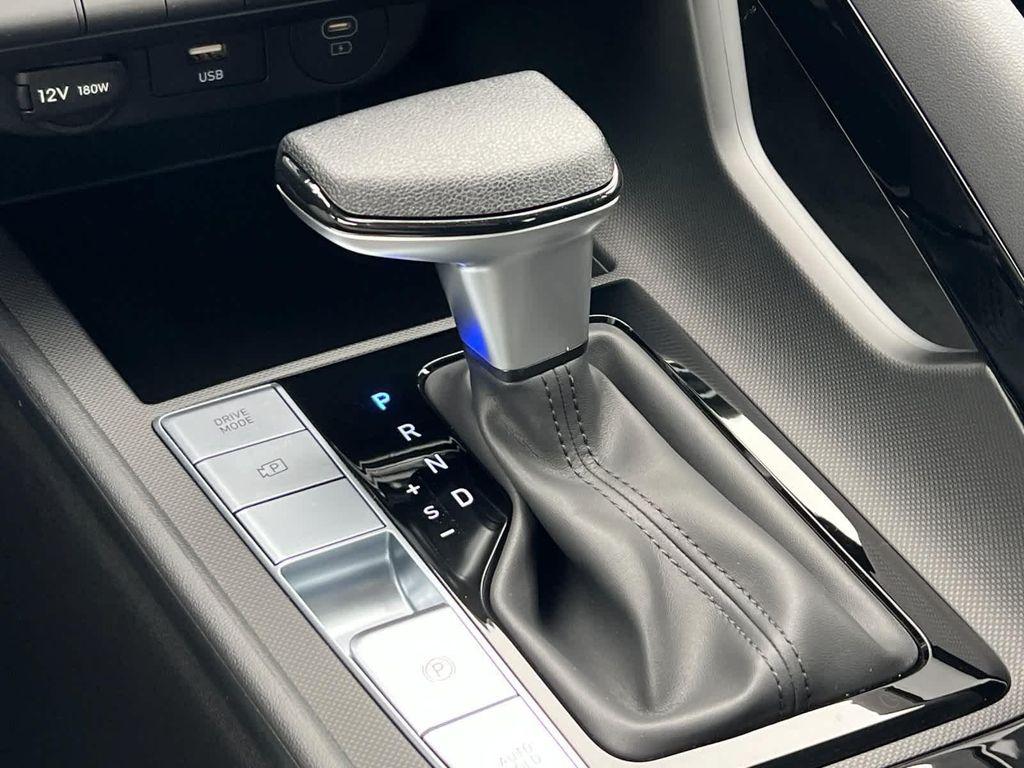 new 2025 Hyundai ELANTRA HEV car, priced at $23,875