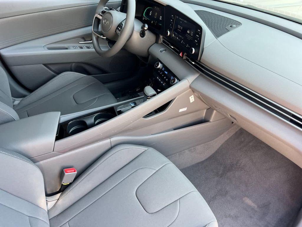 new 2025 Hyundai ELANTRA HEV car, priced at $24,365