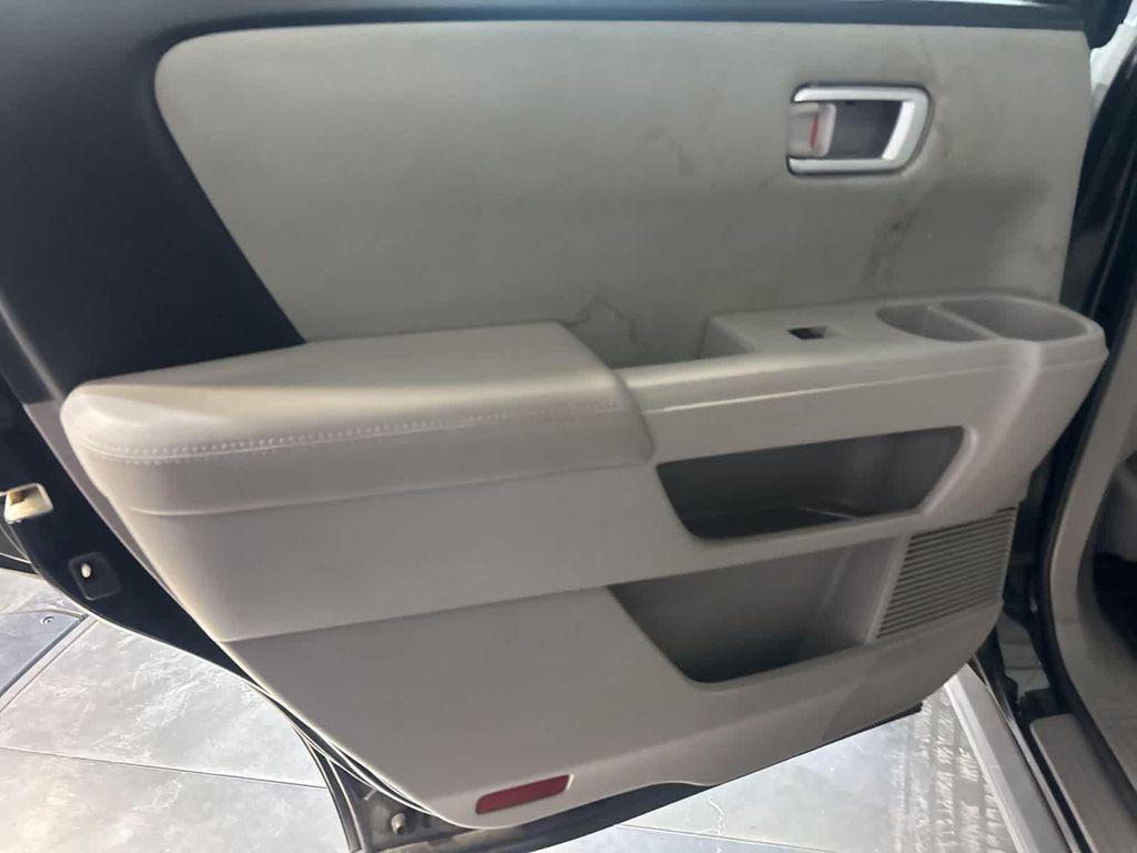 used 2014 Honda Pilot car, priced at $8,998