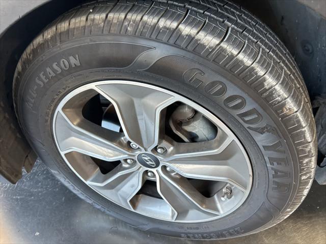 used 2013 Hyundai Santa Fe car, priced at $9,994