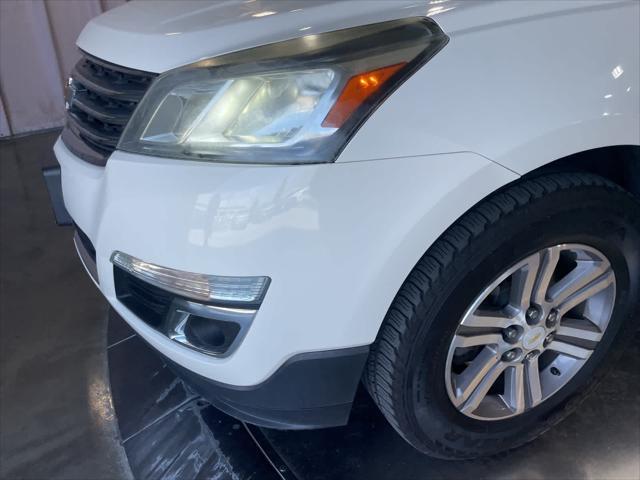 used 2015 Chevrolet Traverse car, priced at $10,999