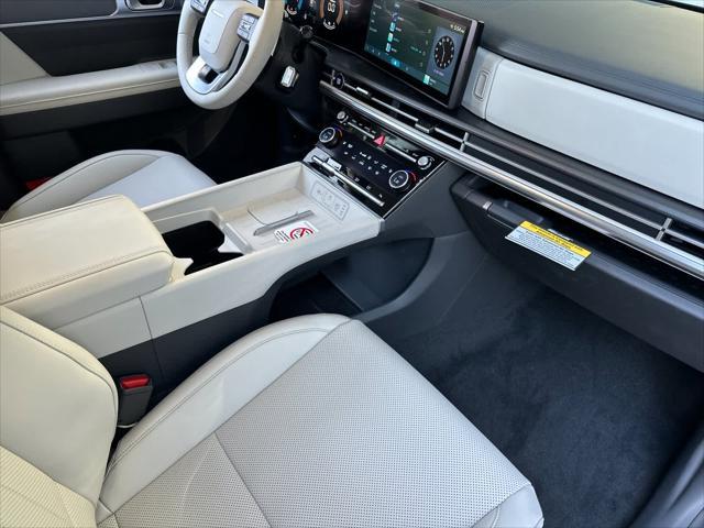 new 2025 Hyundai Santa Fe car, priced at $35,744