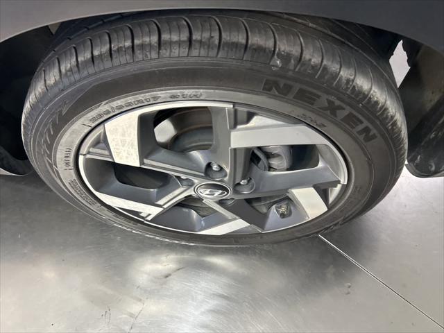 used 2024 Hyundai Venue car, priced at $17,998
