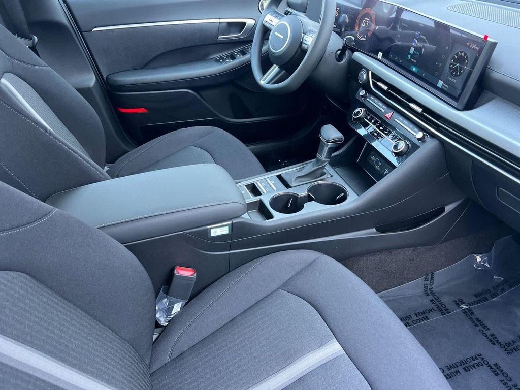 new 2025 Hyundai Sonata car, priced at $23,188