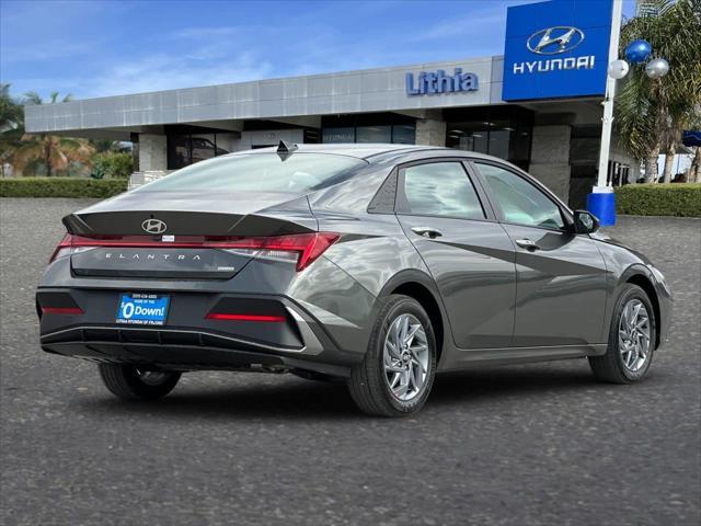 new 2025 Hyundai Elantra HEV car, priced at $26,005