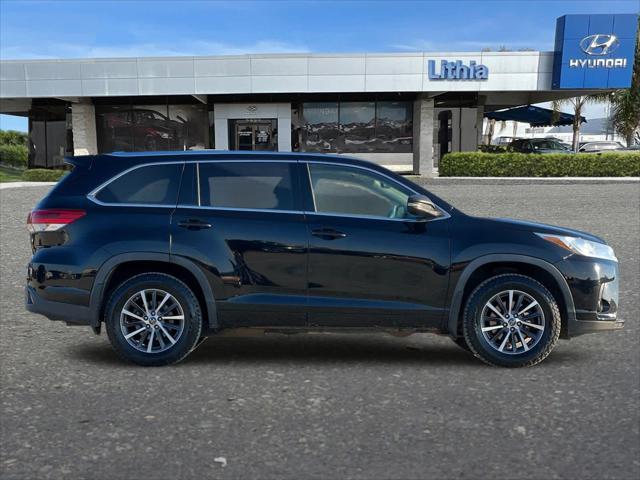 used 2018 Toyota Highlander car, priced at $22,890