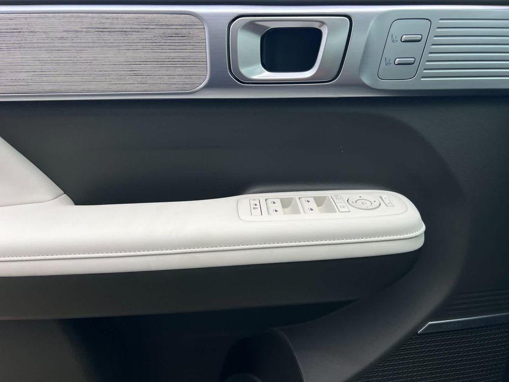 new 2025 Hyundai SANTA FE HEV car, priced at $44,325