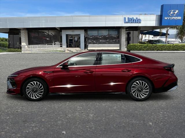 new 2025 Hyundai Sonata Hybrid car, priced at $30,133
