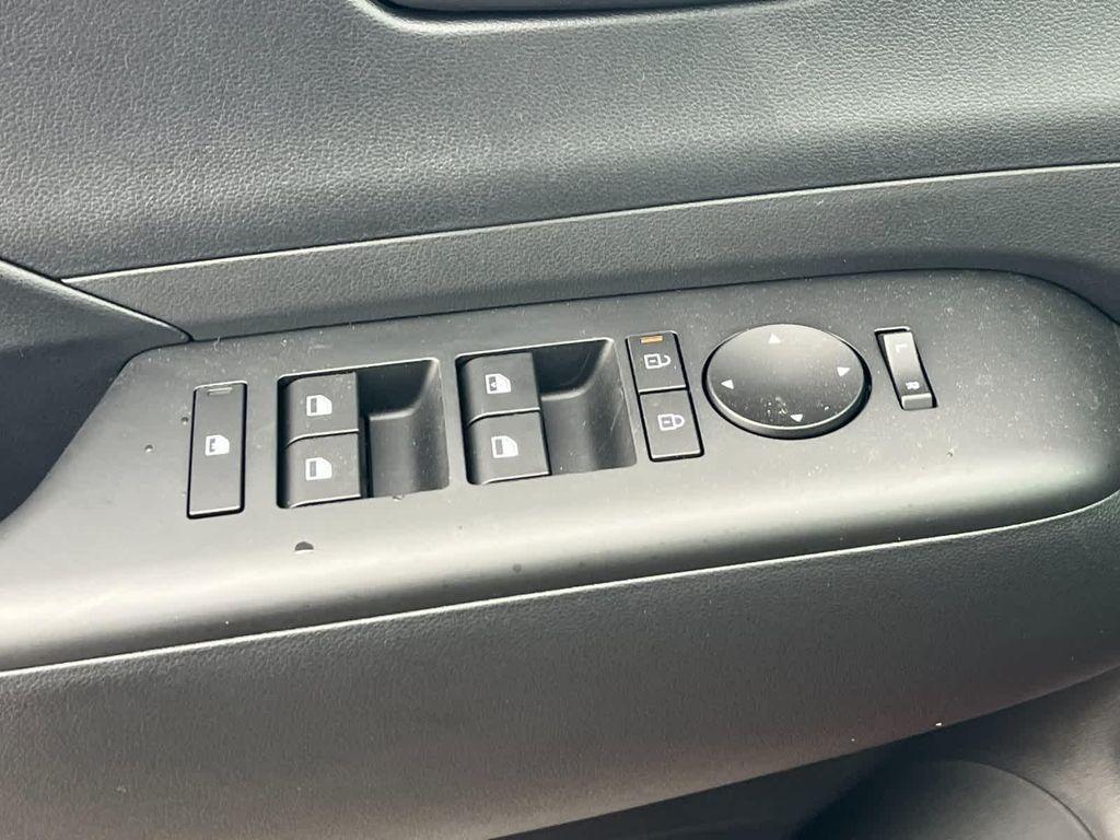 new 2025 Hyundai Kona car, priced at $22,575