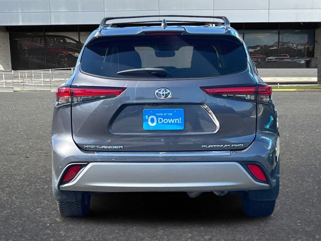 used 2022 Toyota Highlander car, priced at $39,981