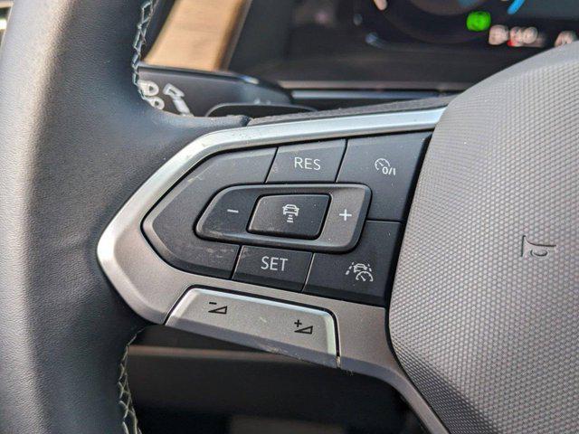 new 2025 Volkswagen Atlas car, priced at $40,642