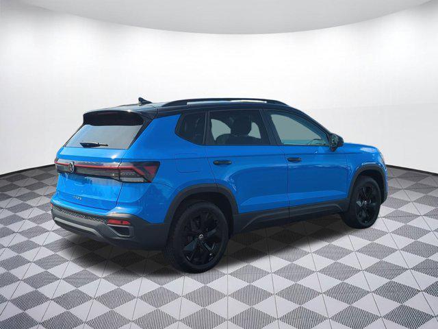 new 2025 Volkswagen Taos car, priced at $31,581