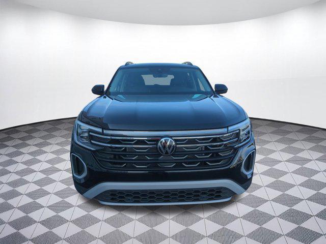 new 2025 Volkswagen Atlas car, priced at $48,181