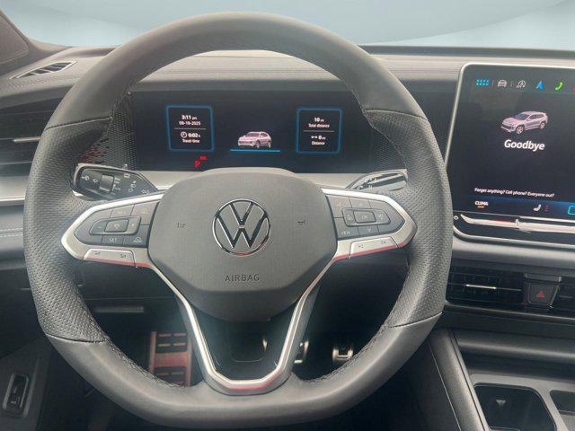 new 2025 Volkswagen Tiguan car, priced at $38,061