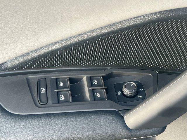 new 2025 Volkswagen Tiguan car, priced at $39,241