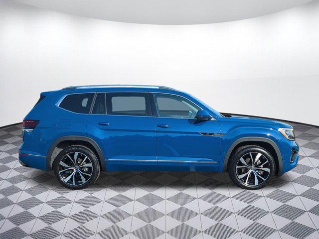 new 2025 Volkswagen Atlas car, priced at $54,091