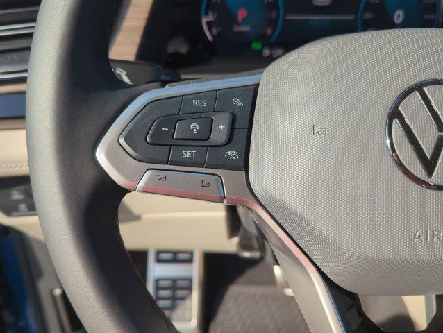 new 2025 Volkswagen Atlas car, priced at $54,091