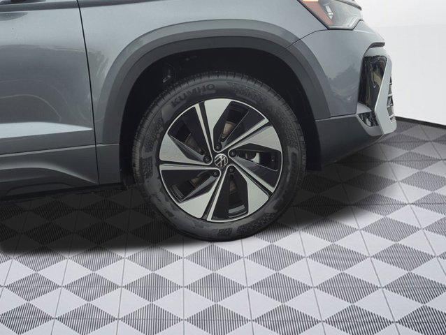 new 2025 Volkswagen Taos car, priced at $31,972