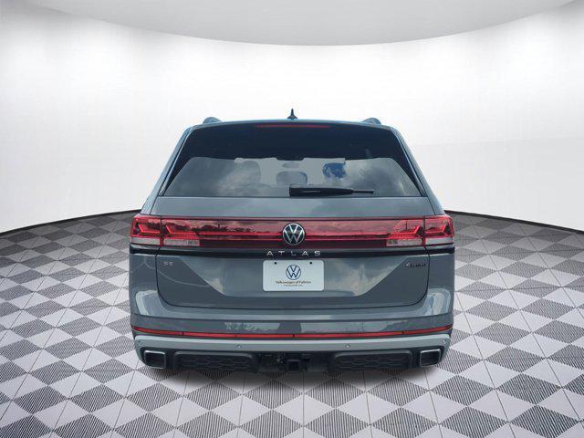 new 2025 Volkswagen Atlas car, priced at $48,021