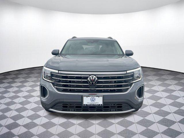 new 2026 Volkswagen Atlas car, priced at $48,491