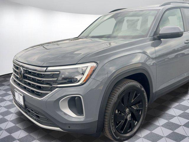 new 2026 Volkswagen Atlas car, priced at $48,491
