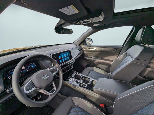 new 2025 Volkswagen Atlas Cross Sport car, priced at $53,192