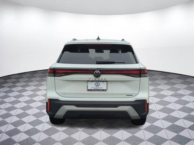new 2025 Volkswagen Tiguan car, priced at $35,011