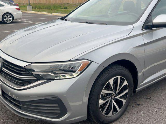 used 2024 Volkswagen Jetta car, priced at $17,798