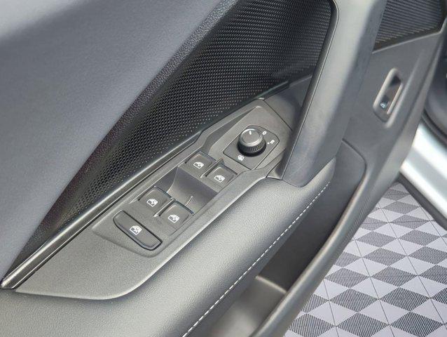 new 2025 Volkswagen Tiguan car, priced at $38,881