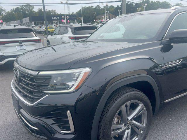 used 2024 Volkswagen Atlas Cross Sport car, priced at $34,999