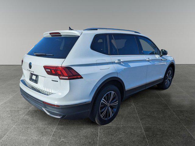 new 2024 Volkswagen Tiguan car, priced at $33,411