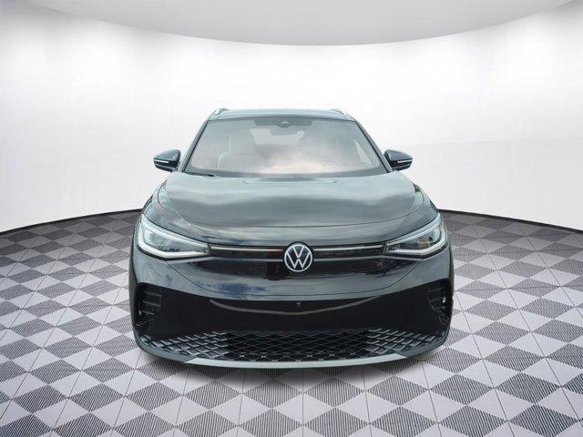 new 2025 Volkswagen ID.4 car, priced at $57,531