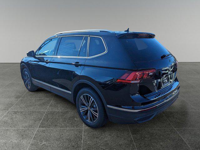 new 2024 Volkswagen Tiguan car, priced at $33,411