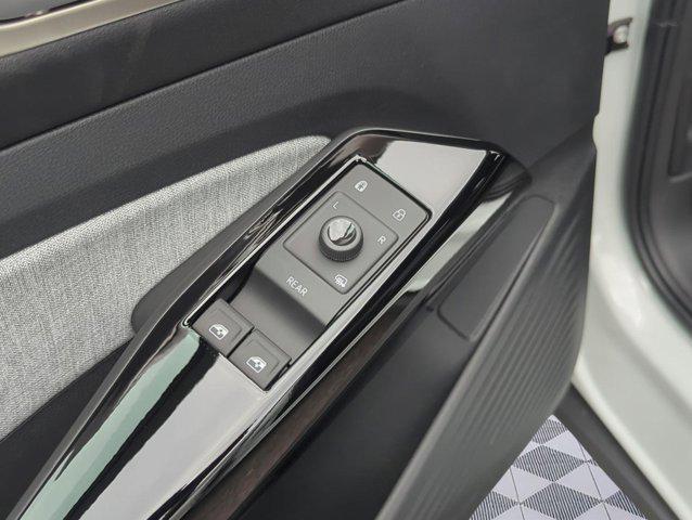new 2025 Volkswagen ID.4 car, priced at $49,581