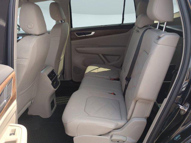 new 2025 Volkswagen Atlas car, priced at $42,623