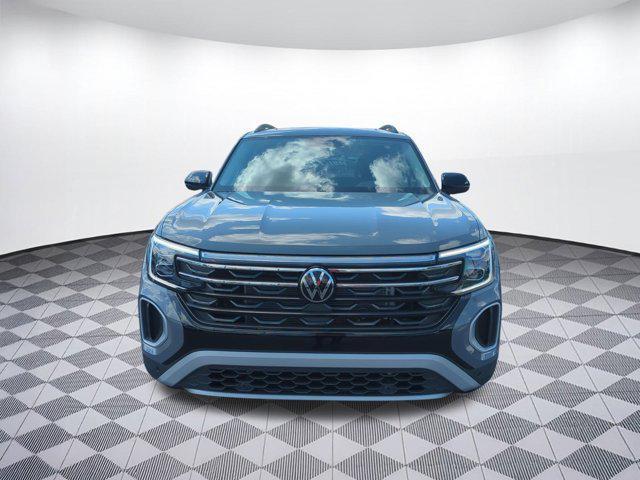 new 2025 Volkswagen Atlas car, priced at $45,022