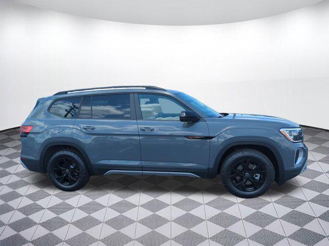 new 2025 Volkswagen Atlas car, priced at $45,022